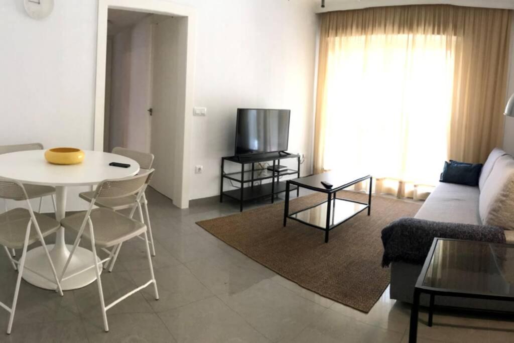 Ac Triana Arellano Apartment Sevilla Bagian luar foto