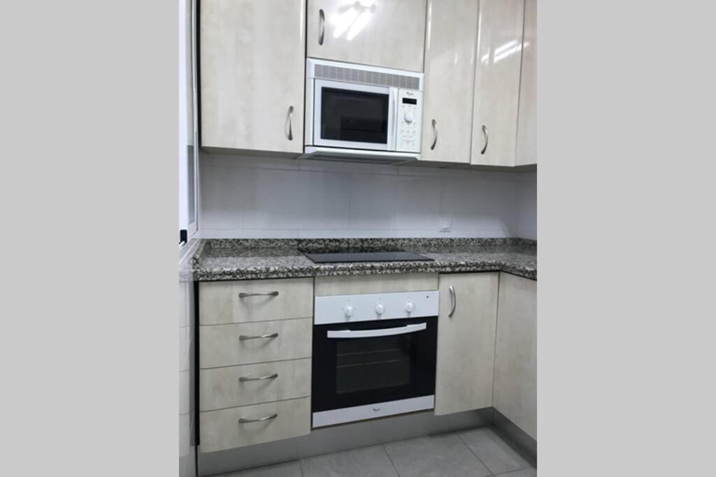 Ac Triana Arellano Apartment Sevilla Bagian luar foto